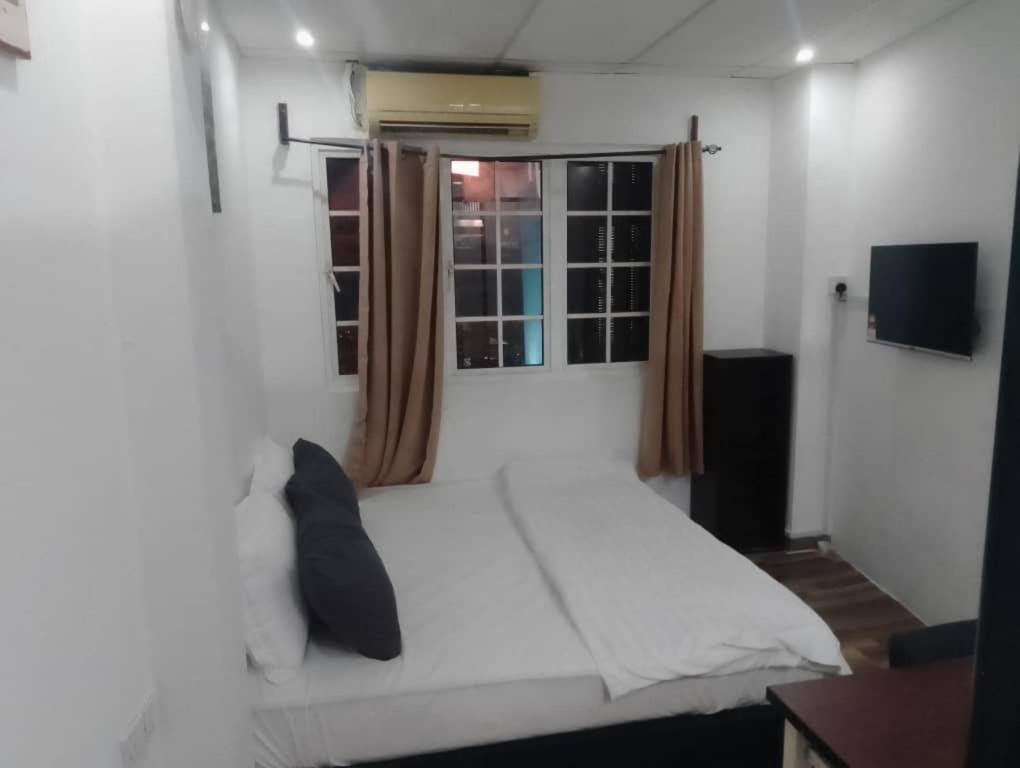 Rhv Bukit Bintang , *