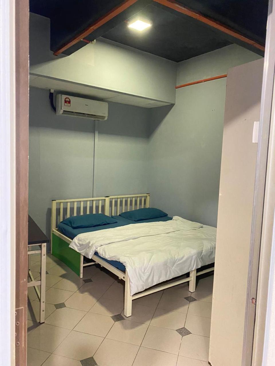 Rhv Bukit Bintang , Hostel *